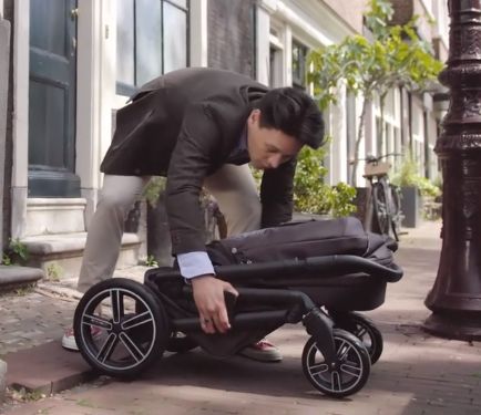 Nuna MIXX2 - Folding Folding and unfolding Nuna MIXX2 is very simple and takes few seconds