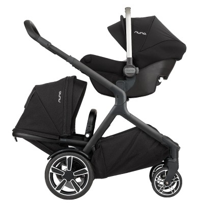 Nuna Demi Grow 2018 with infant car seat and toddler seat