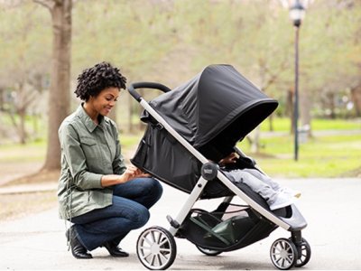 Britax B-Lively - Deep recline Britax B-Lively - deep recline (Best convertible strollers for 2022)