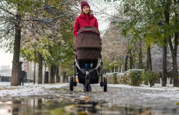 best stroller for snow and ice