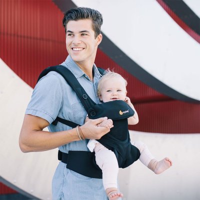 ergo baby carrier forward facing