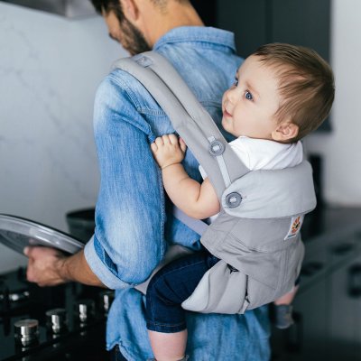 ergobaby omni 360 back carry