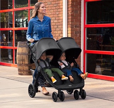 Britax B-Lively Double - New big kid stroller for city use Britax B-Lively Double - new big kid stroller for city use