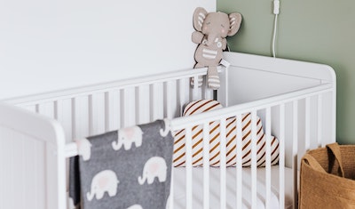 Bassinet and crib safety bassinet and crib safety